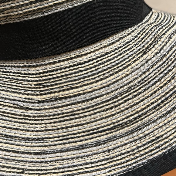 Solar Escape Adjustable Woven Sun Hat Wide Brim Beach One Size - Picture 2 of 5